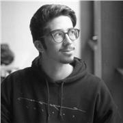Ragazzo giovane, appassionato all'insegnamento, cerco di avvicinarmi a questo mondo